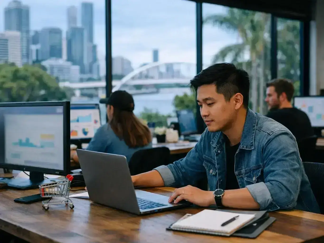 Improve SEO for Shopify Stores Forest Lake — team at work